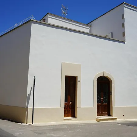 Apartment Dimora Santa Lucia Martano